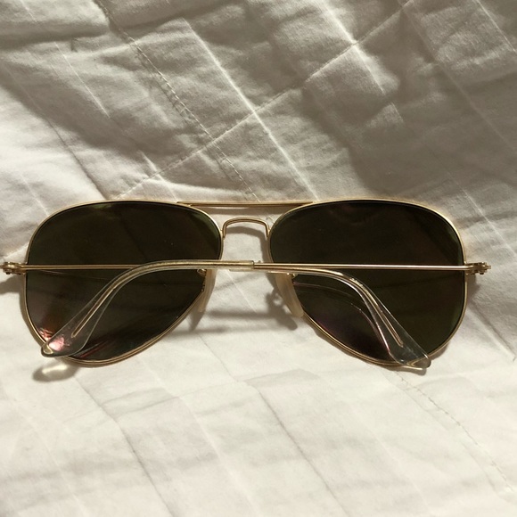Ray Ban Aviators - Picture 3 of 5